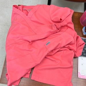Greys Anatomy scrubs size M